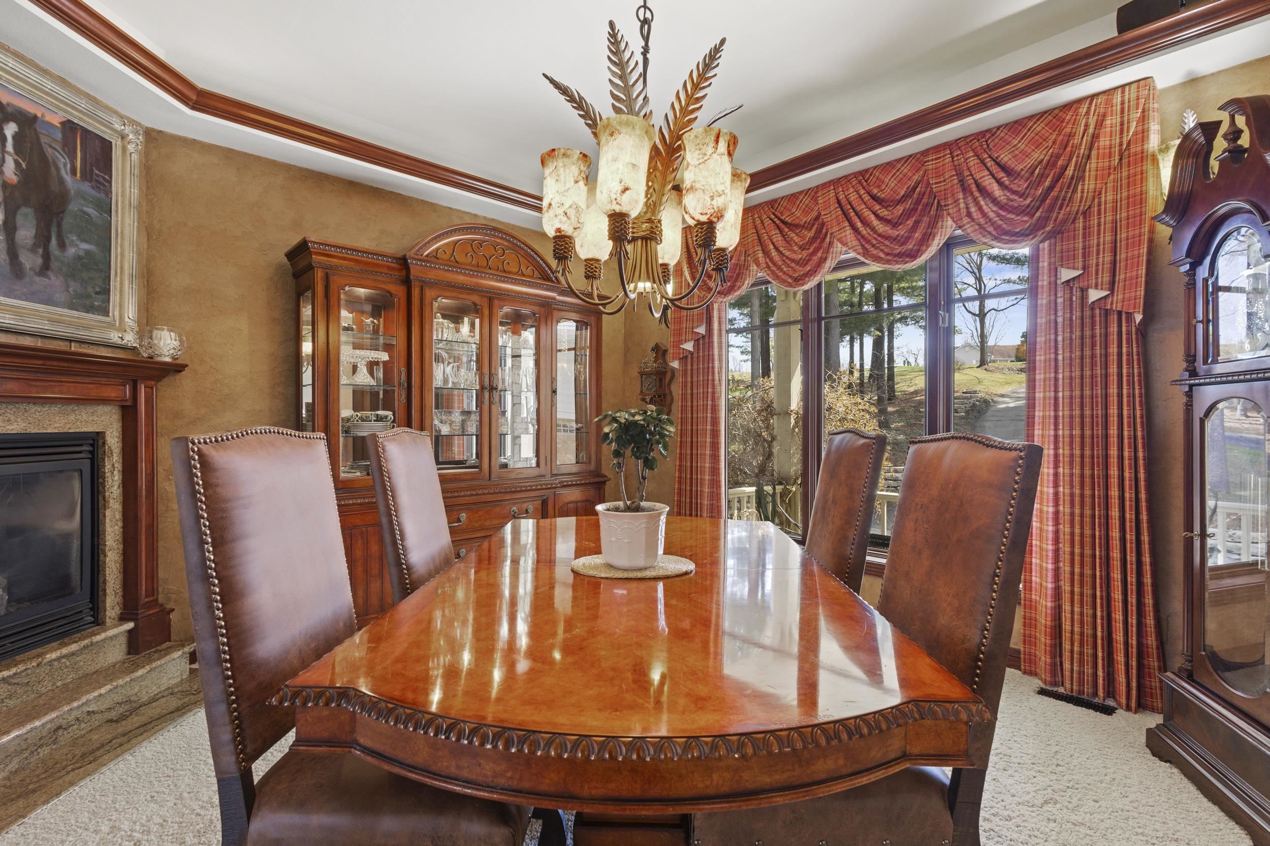 8523 North Stone Farm Road Edgerton, WI 53534 - Photo 10 of 109