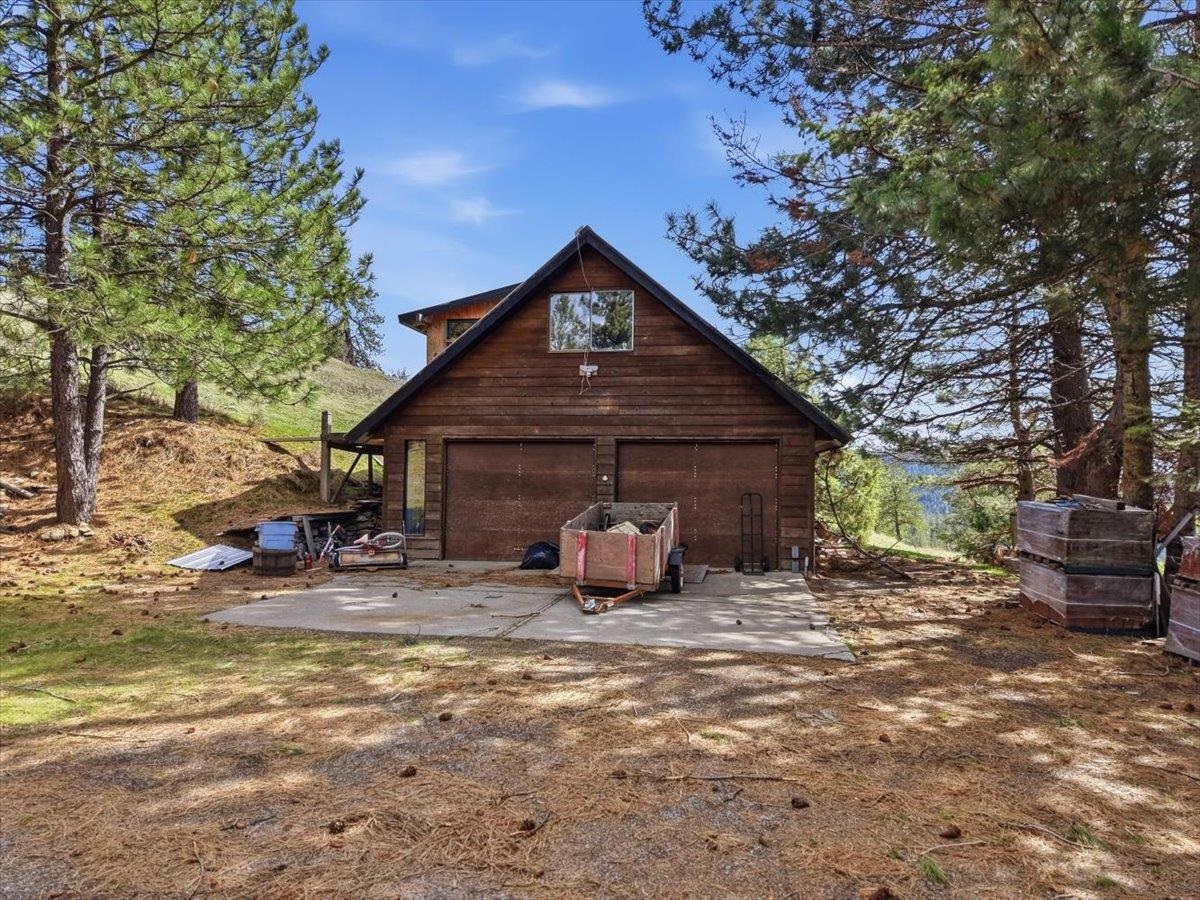 6304 East Custer Lane Spokane, WA 99223 - Photo 22 of 31