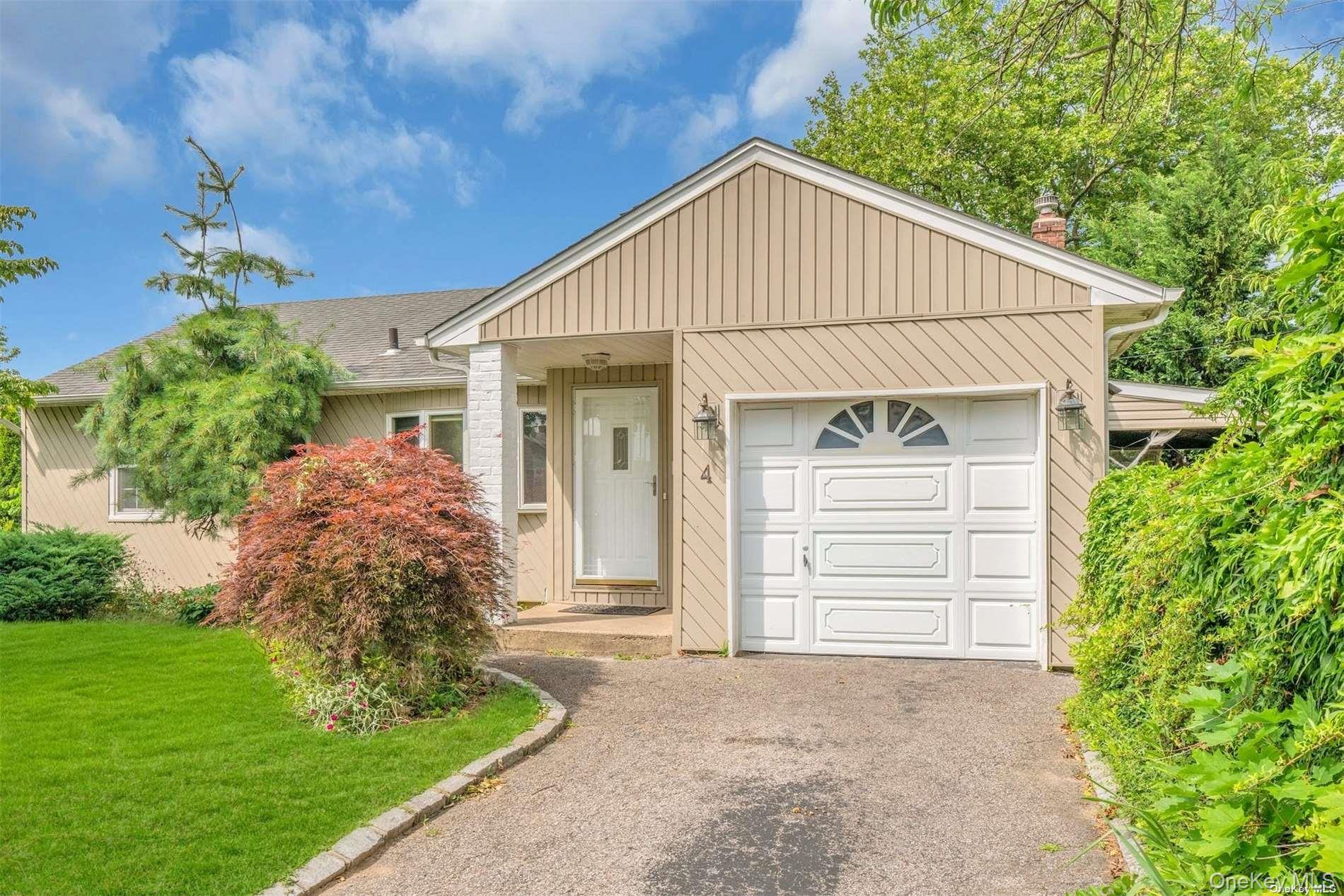 4 Cheshire Road Bethpage, NY 11714 - Photo 10 of 28