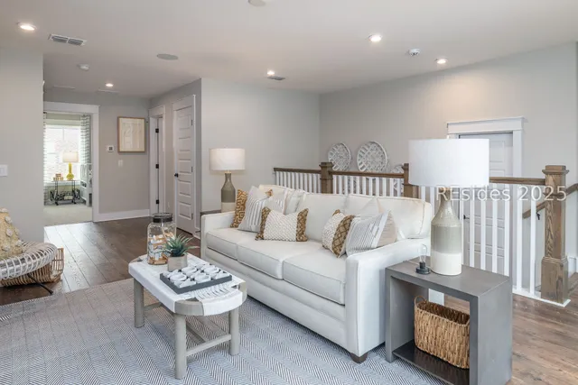 $609,900 | 52 Estuary Drive, Bluffton, SC 29909