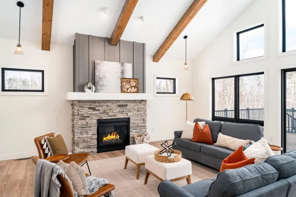 $899,500 | 4891 Peyton Drive, Hermantown, MN 55811