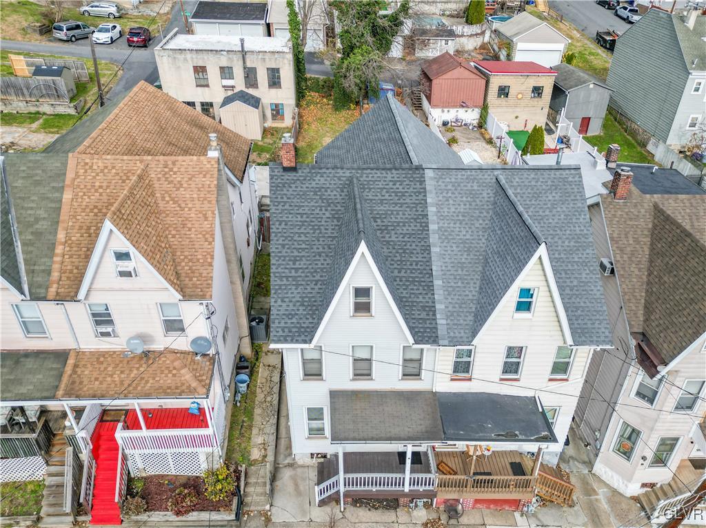 911 Spring Garden Street Easton, PA 18042 - Photo 39 of 48 a view of multiple houses with a yard