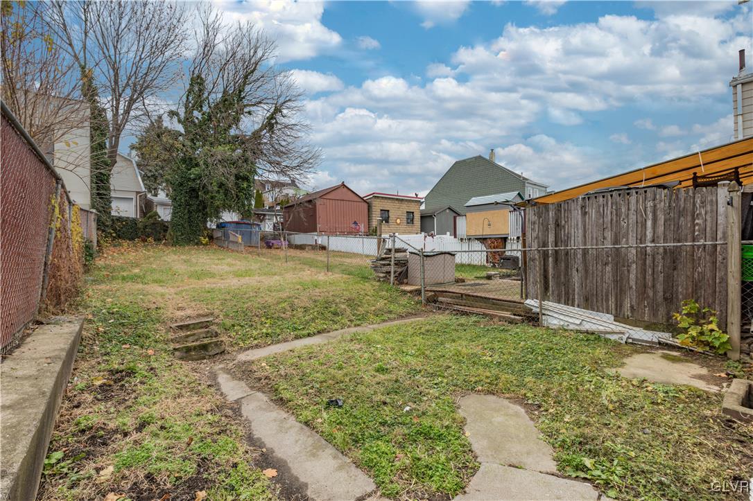 911 Spring Garden Street Easton, PA 18042 - Photo 43 of 48