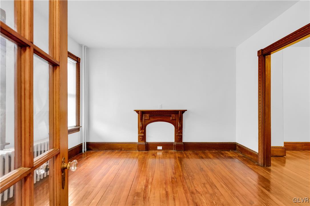 911 Spring Garden Street Easton, PA 18042 - Photo 7 of 48