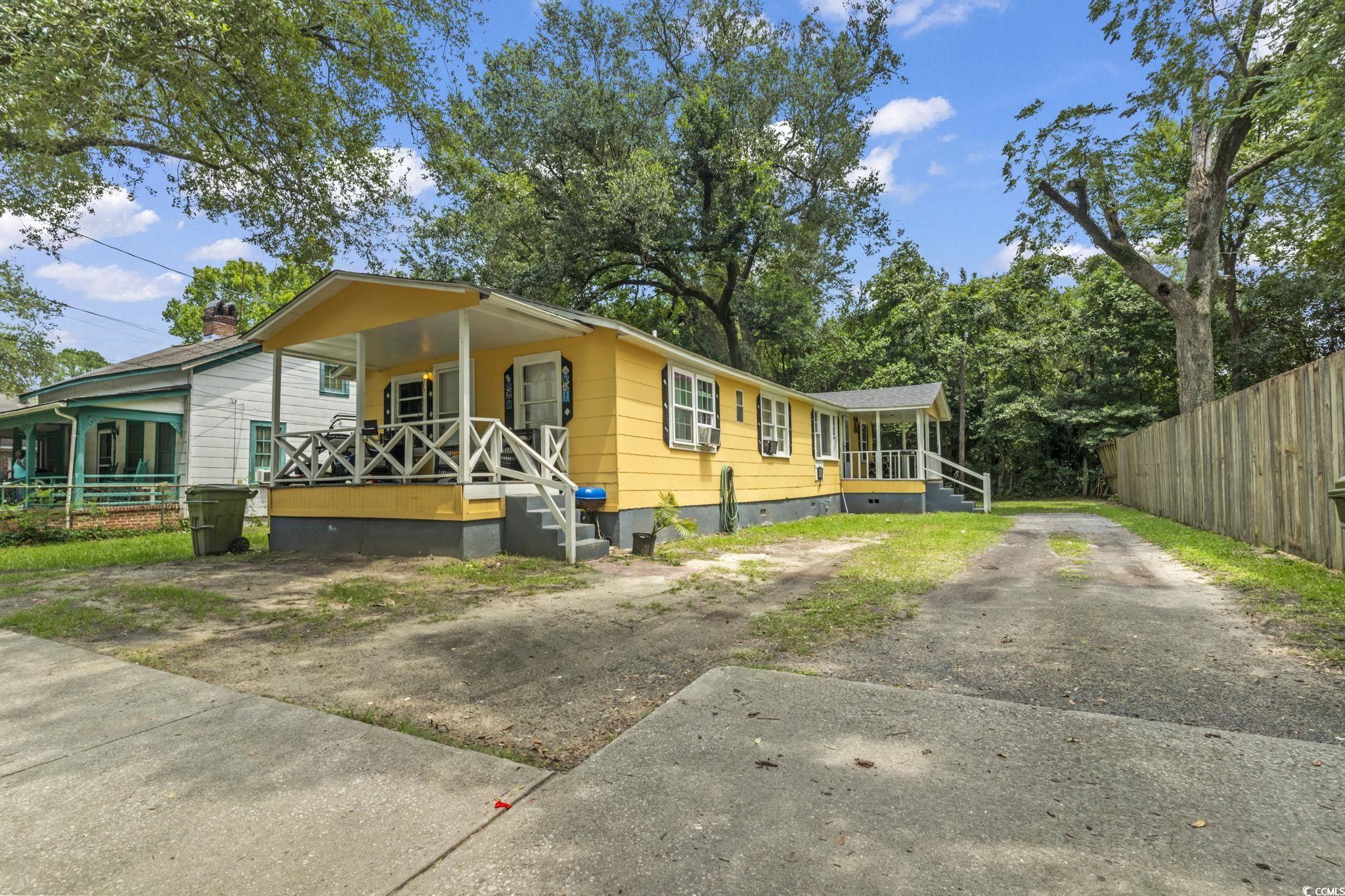 414 King Street Georgetown, SC 29440 - Photo 1 of 30 Gallery Image 1