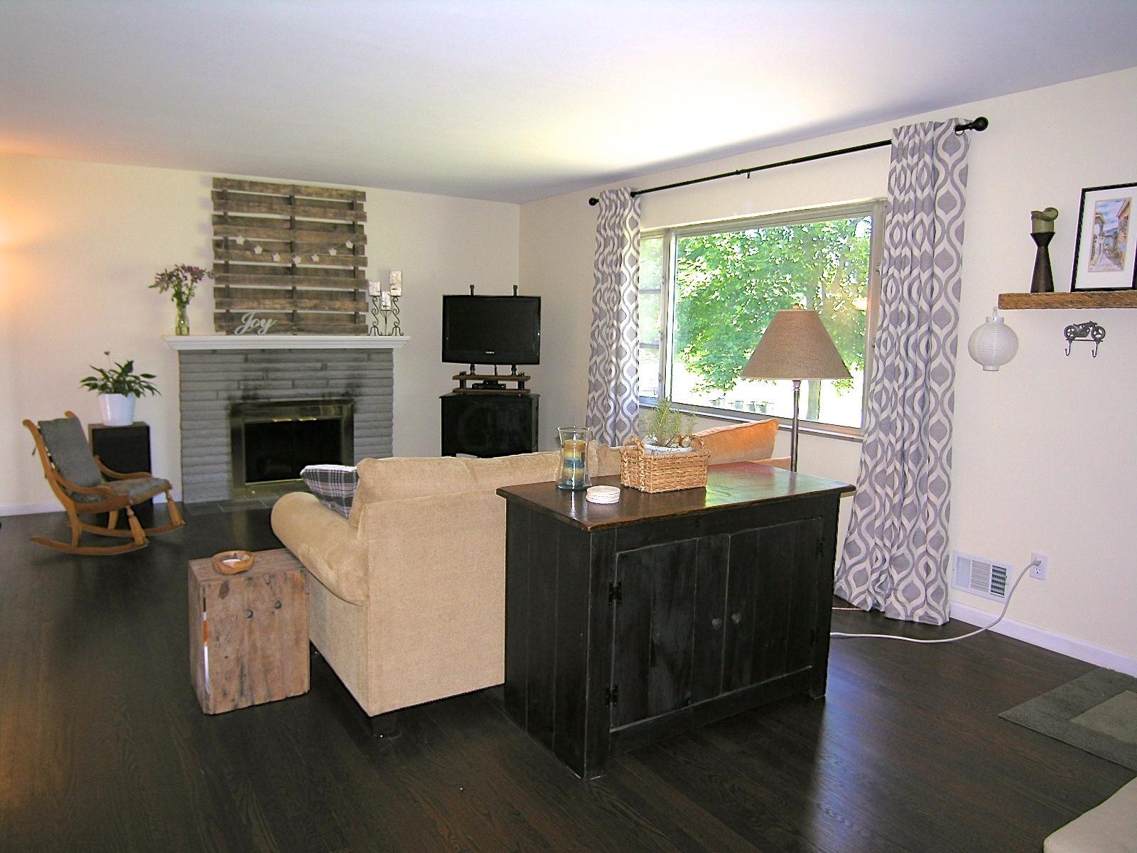 2657 Shrewsbury Road Columbus, OH 43221 - Photo 4 of 19
