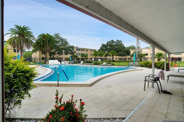 a view of an outdoor space