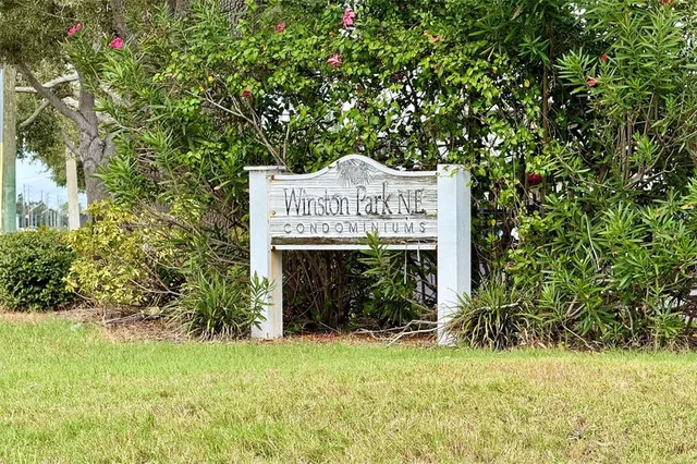 $1,850 | 4920 Locust Street Northeast, Unit 104, St. Petersburg, FL 33703