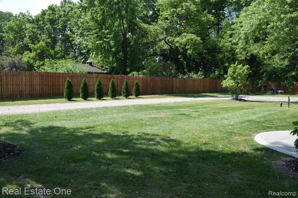 807 South Bull Run Road Fowlerville, MI 48836 - Photo 60 of 60 Gallery Image 60