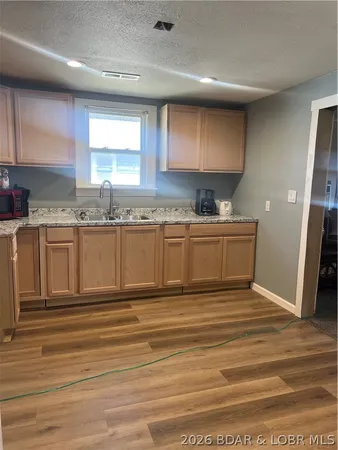 $147,000 | 417 South Oak Street, Versailles, MO 65084