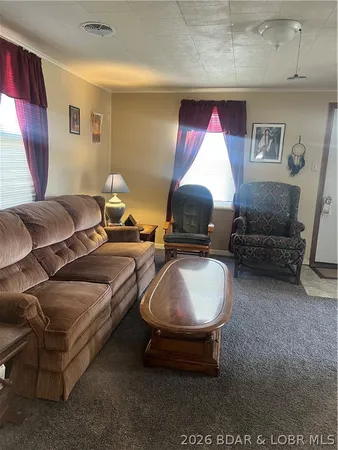 $147,000 | 417 South Oak Street, Versailles, MO 65084