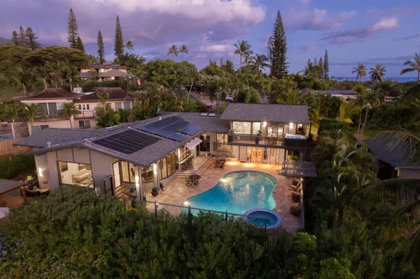 $2,999,000 | 19 Holomakani Place, Lahaina, HI 96761