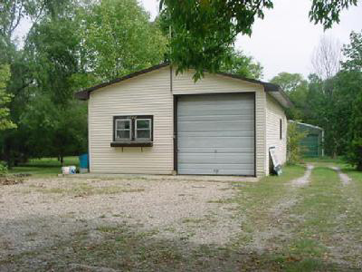 2820 Hillegas Road Fort Wayne, IN 46808 - Photo 3 of 4