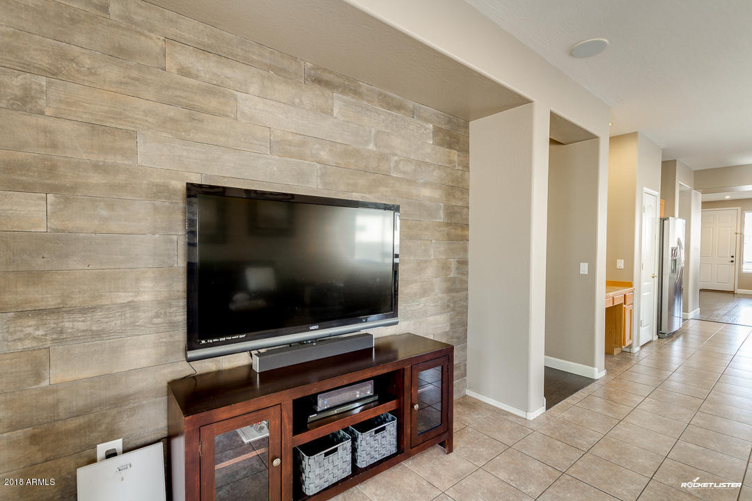 2057 East Riviera Drive Chandler, AZ 85249 - Photo 15 of 50 15-Riviera