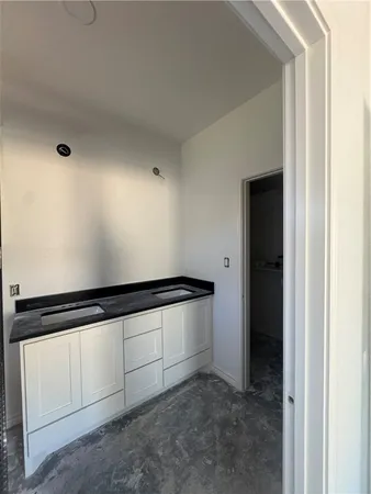 $279,900 | 402 South Brazos Avenue, Bryan, TX 77803