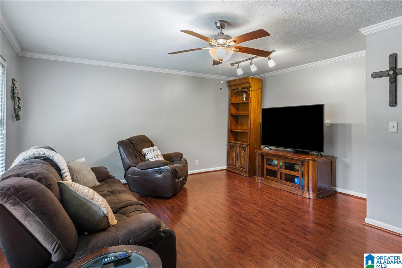 338 Payne Road Gardendale, AL 35071 - Photo 6 of 33