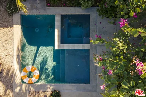 $1,490,000 | 5018 South Verdun Avenue, Los Angeles, CA 90043