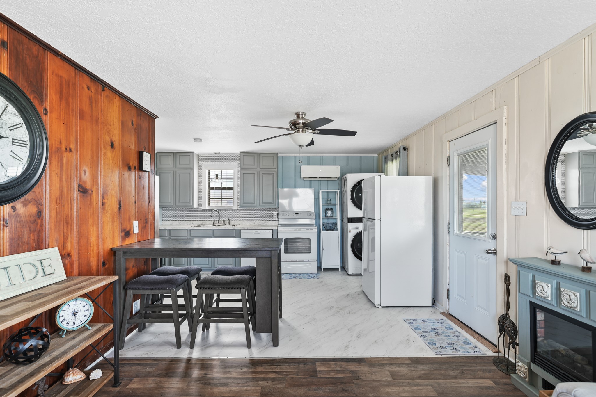 714 Caisson Street Surfside Beach, TX 77541 - Photo 12 of 33