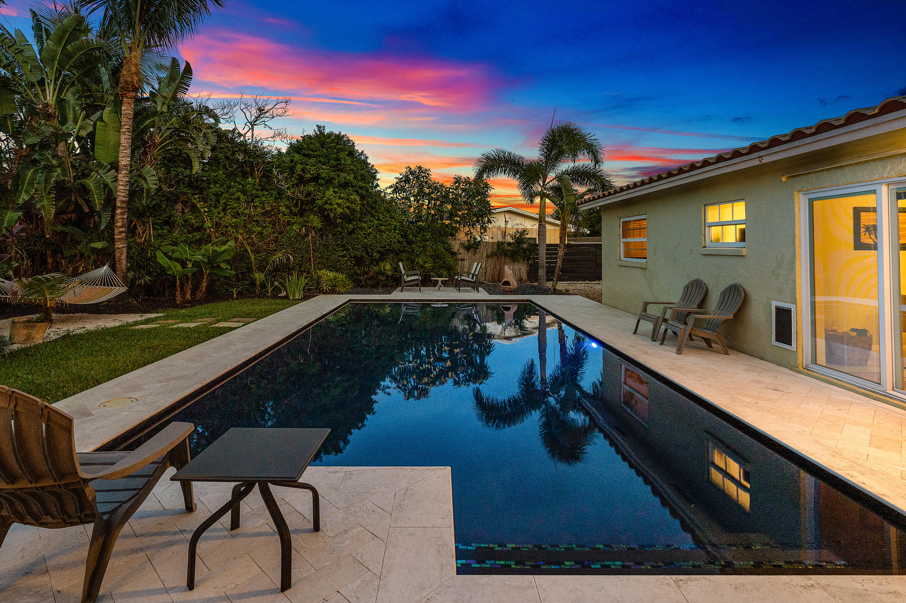 968 Laurel Road North Palm Beach, FL 33408 - Photo 40 of 53 Sunset Backyard