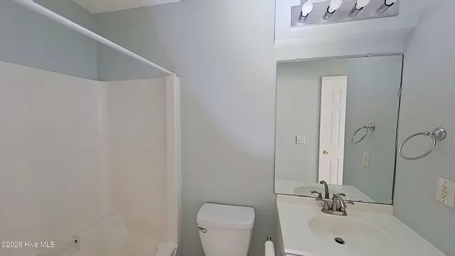 $1,800 | 501 Angelfish Lane, Wilmington, NC 28405