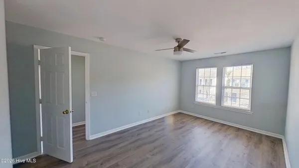 $1,800 | 501 Angelfish Lane, Wilmington, NC 28405