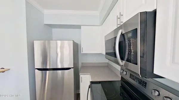 $1,800 | 501 Angelfish Lane, Wilmington, NC 28405