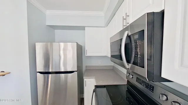 $1,800 | 501 Angelfish Lane, Wilmington, NC 28405