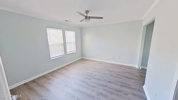 $1,800 | 501 Angelfish Lane, Wilmington, NC 28405