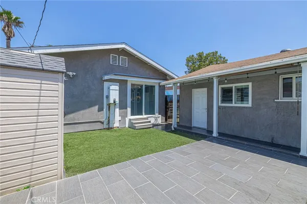 $920,000 | 2548 East Washington Street, Carson, CA 90810