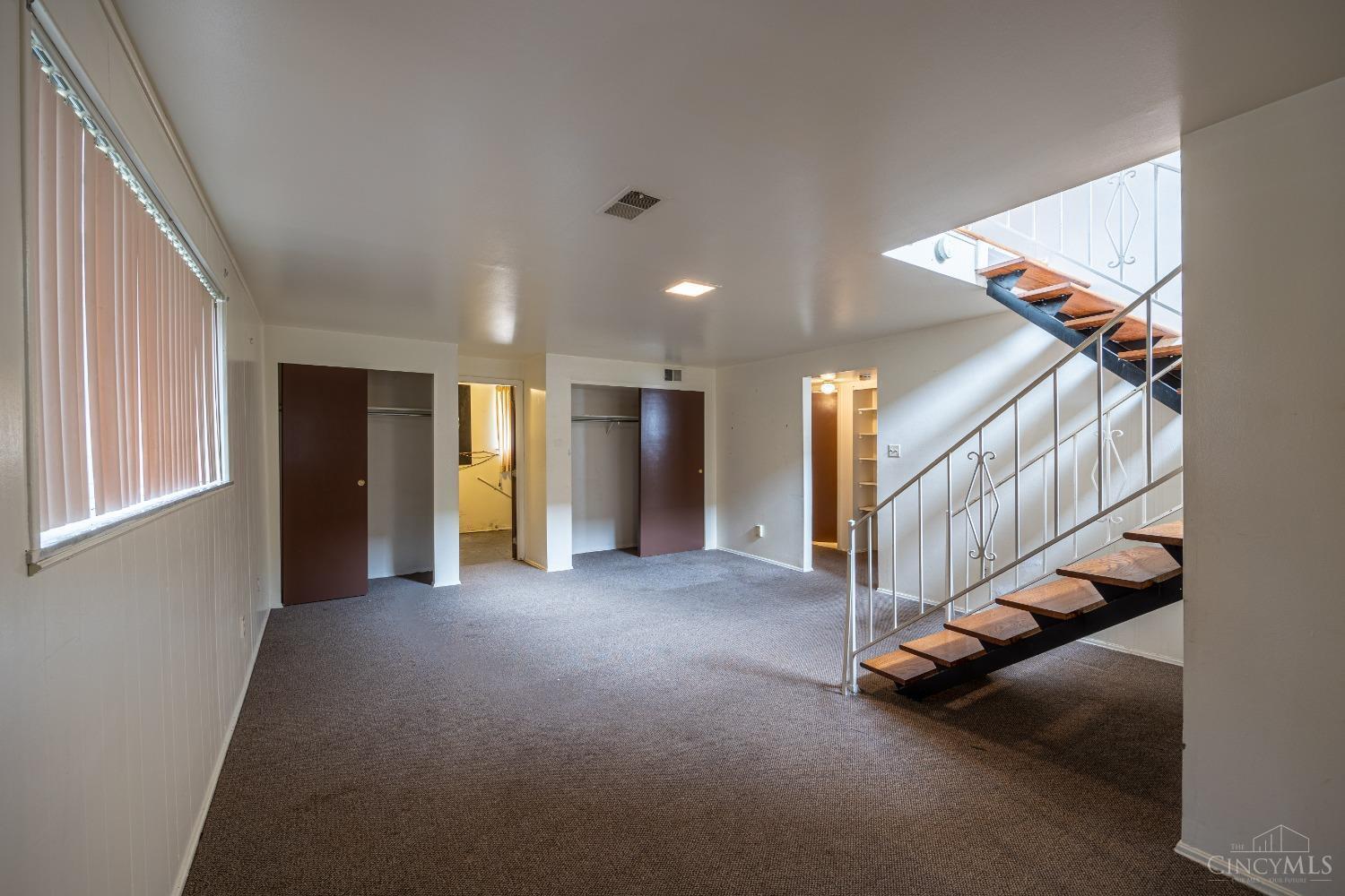 6020 Ridgeacres Drive, Unit A Cincinnati, OH 45237 - Photo 13 of 23