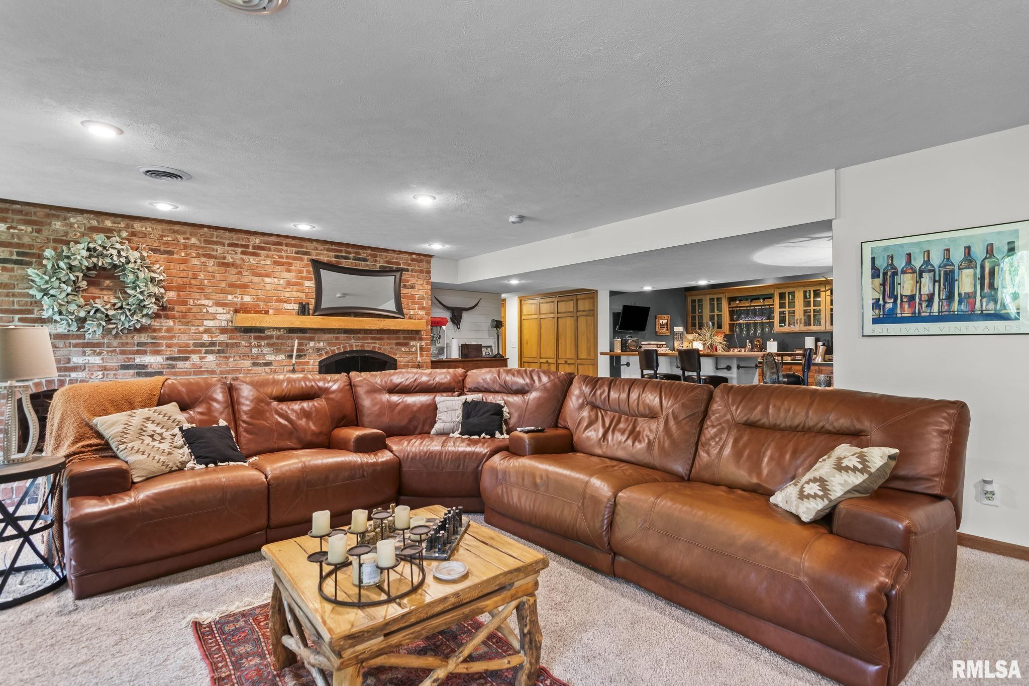4856 Oak Hill Road Rochester, IL 62563 - Photo 37 of 54