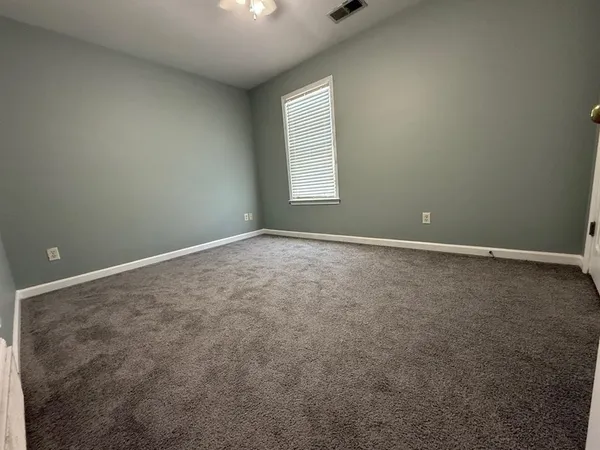 $2,600 | 1173 Island Place East, Memphis, TN 38103