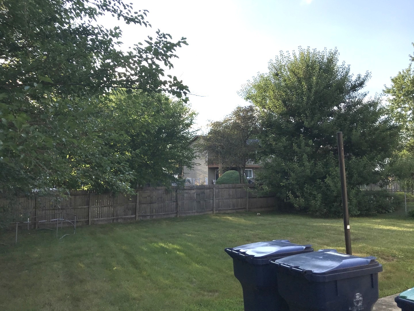 54 Cloverleaf Road Matteson, IL 60443 - Photo 12 of 13 a view of a backyard with swimming pool
