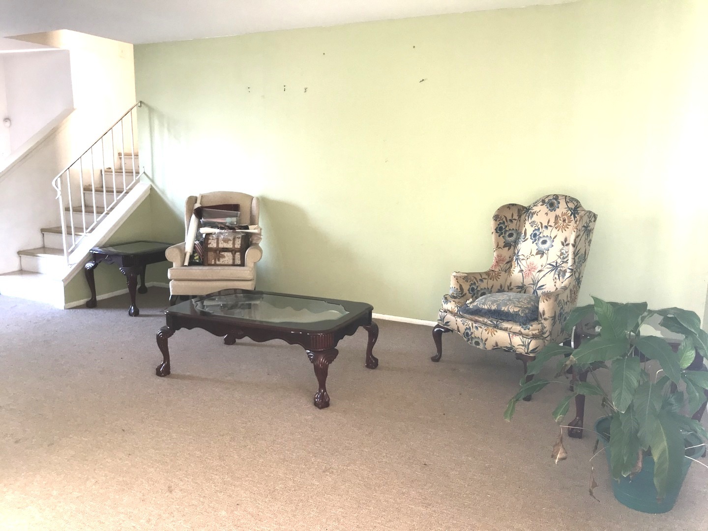54 Cloverleaf Road Matteson, IL 60443 - Photo 3 of 13 a living room with furniture