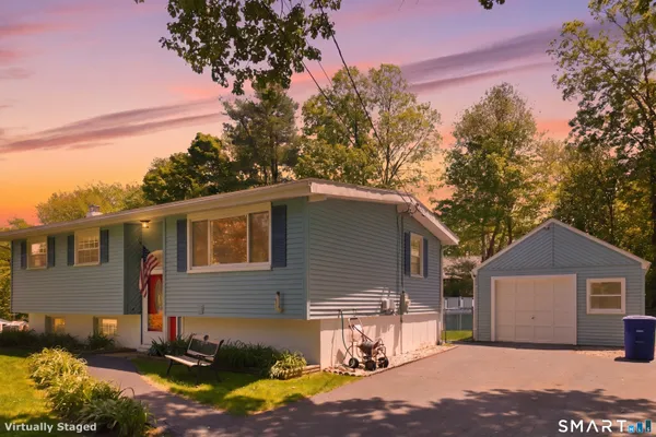 $399,900 | 32 Highland Drive, Ledyard, CT 06339