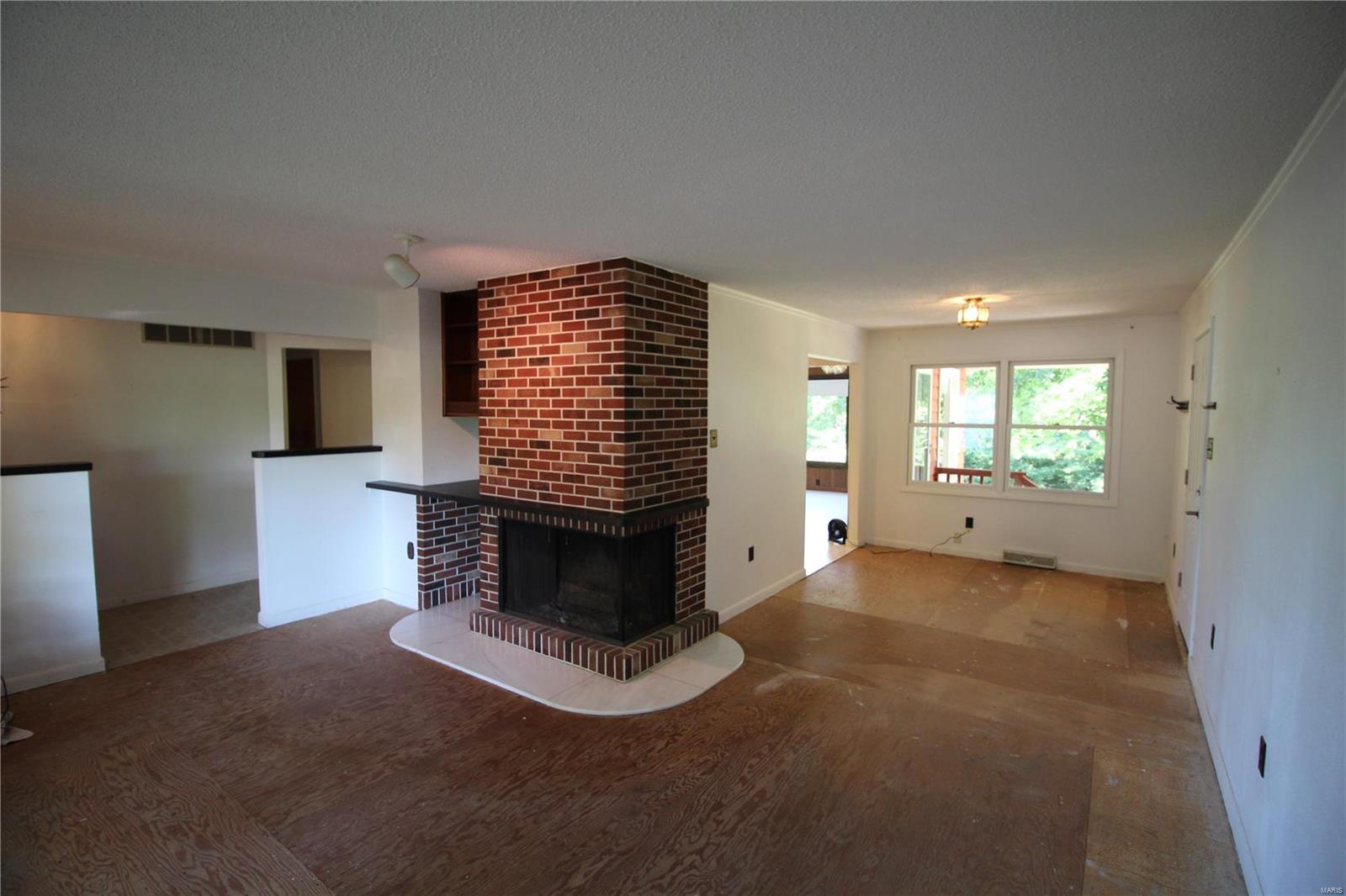 5332 Independence Road Weldon Spring, MO 63304 - Photo 5 of 14 Gallery Image 5