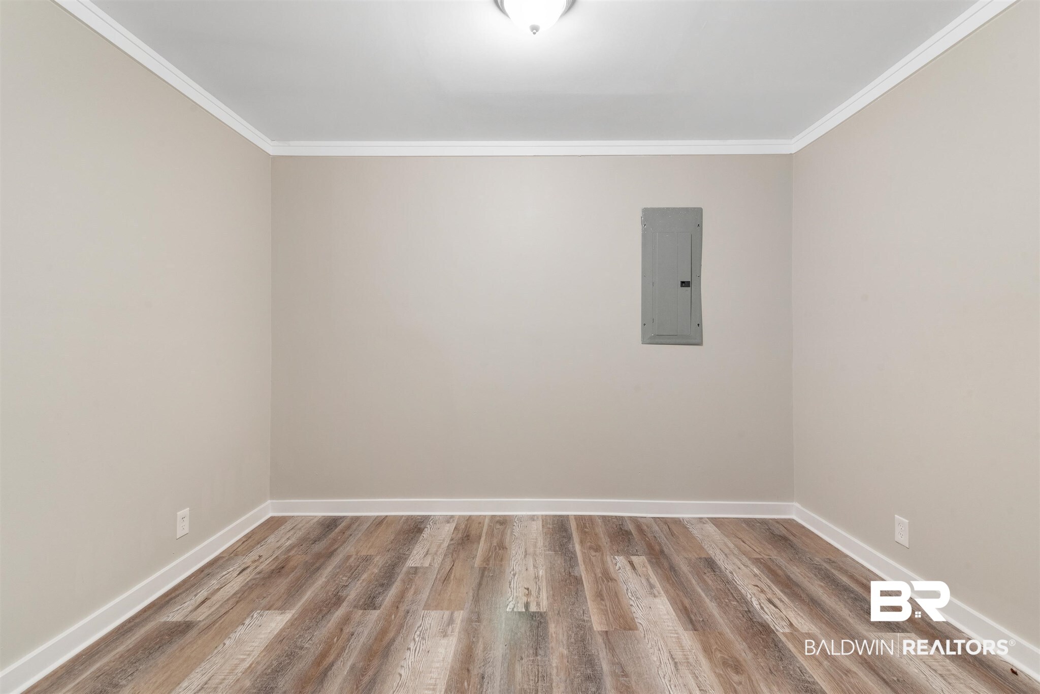 23560 River Road North Daphne, AL 36526 - Photo 20 of 40 Large Walk-in closet