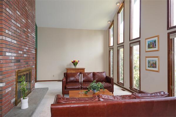 1 Ashwood Road Acton, MA 01720 - Photo 9 of 22 Gallery Image 9