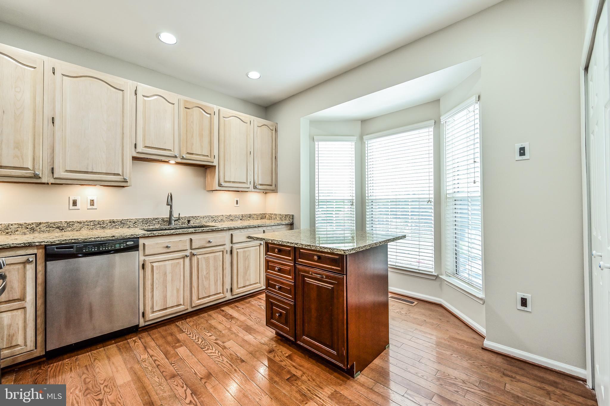 47598 Comer Square Sterling, VA 20165 - Photo 5 of 27