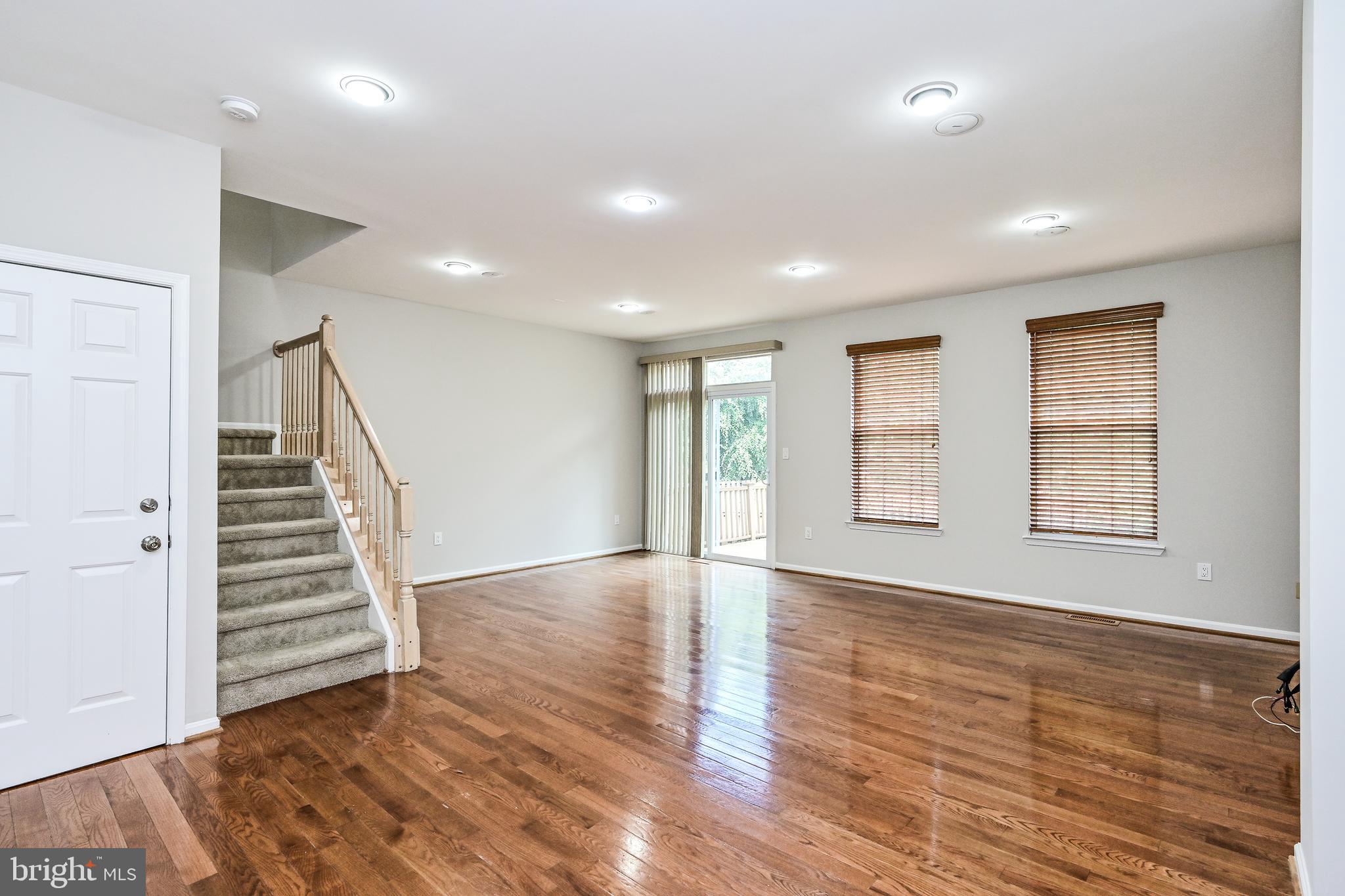 47598 Comer Square Sterling, VA 20165 - Photo 6 of 27