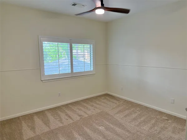 $2,800 | 3807 Summer Lane, Baytown, TX 77521