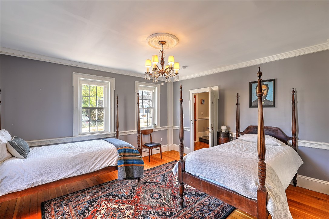 211 Water Street Warren, RI 02885 - Photo 16 of 48