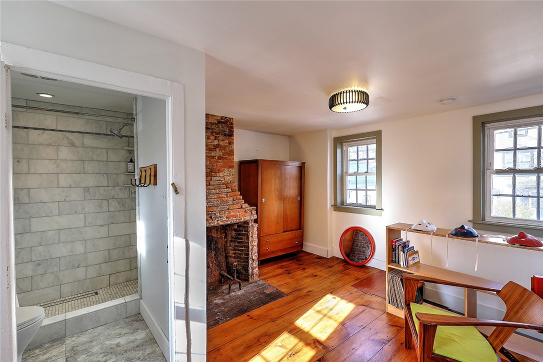 211 Water Street Warren, RI 02885 - Photo 28 of 48