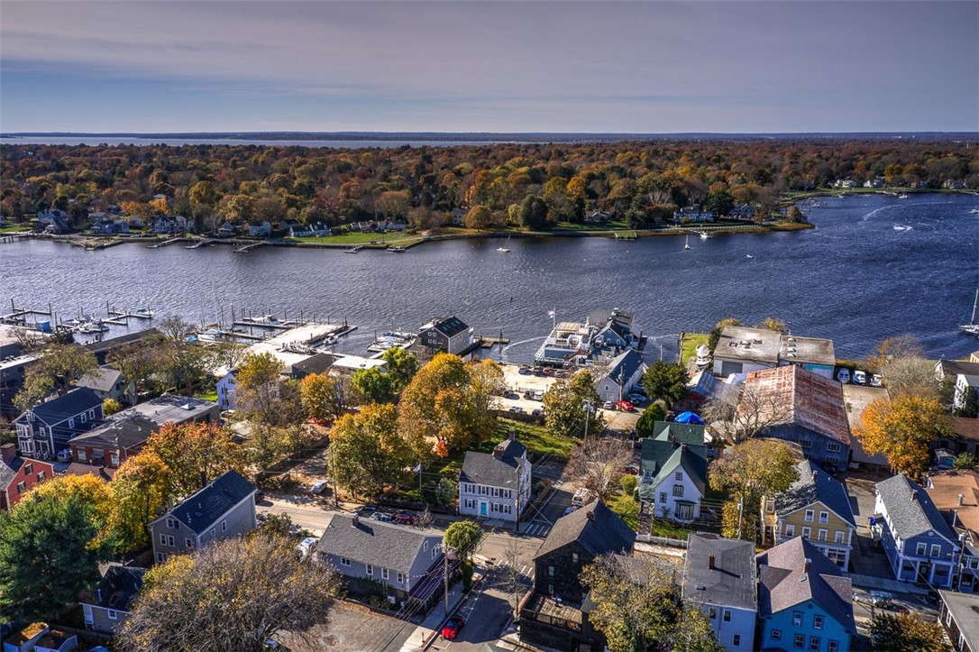 211 Water Street Warren, RI 02885 - Photo 37 of 48