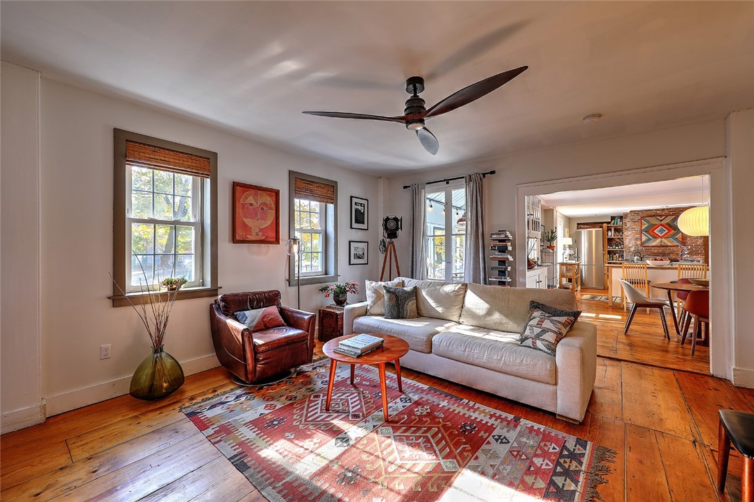 211 Water Street Warren, RI 02885 - Photo 5 of 48