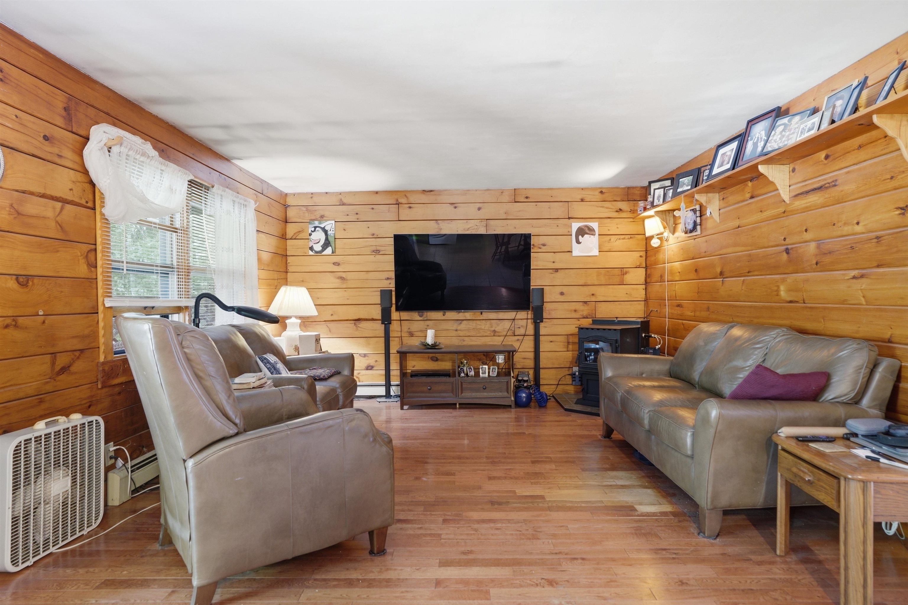 133 Mountain View Road Deerfield, NH 03037 - Photo 8 of 56 Gallery Image 8