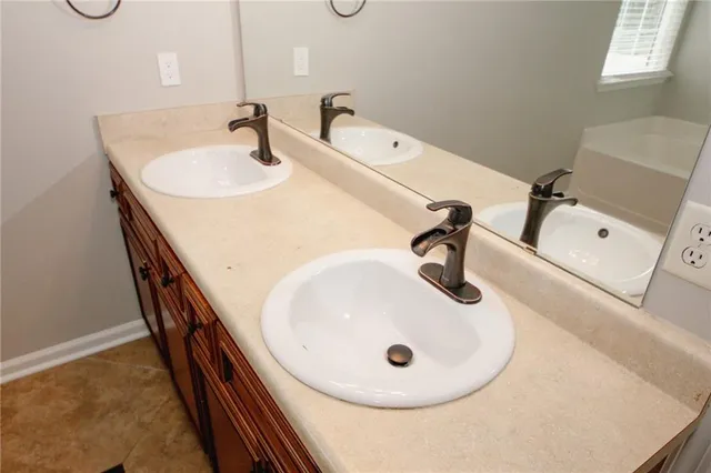 $3,000 | 7000 Lunar Blue Way, McDonough, GA 30253