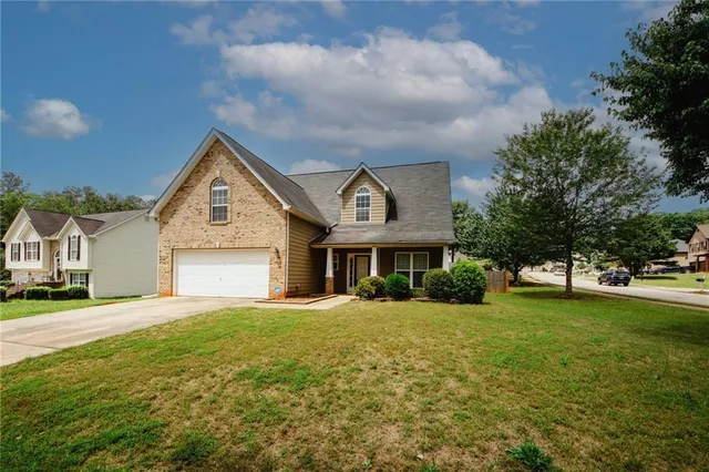 $3,000 | 7000 Lunar Blue Way, McDonough, GA 30253