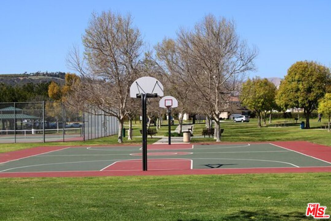 2008 Las Estrellas Court Camarillo, CA 93012 - Photo 55 of 63