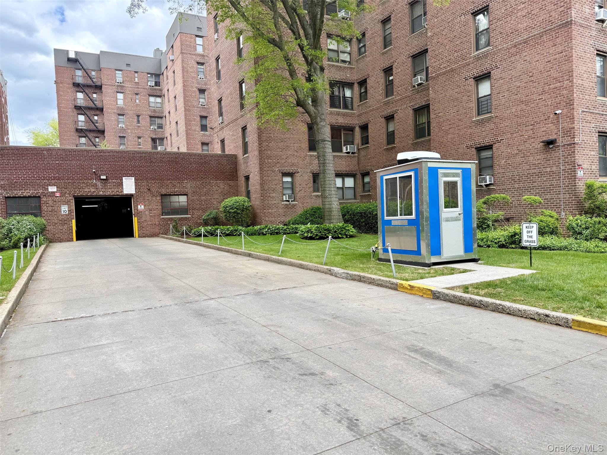 112-50 Northern Boulevard, Unit 3B Queens, NY 11368 - Photo 18 of 20